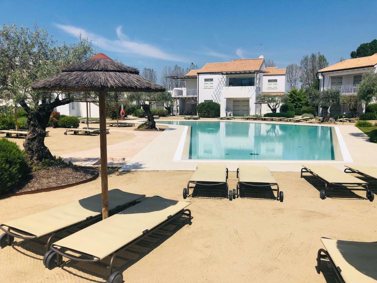 Immobiliare Jvl - Les Maisons Apartment *