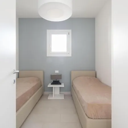 Immobiliare Jvl - Les Maisons Apartment